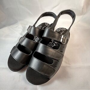 Propet Breeze Walker Sandals Black Tri Strap Leather Women's Shoes Size 10.5 XX